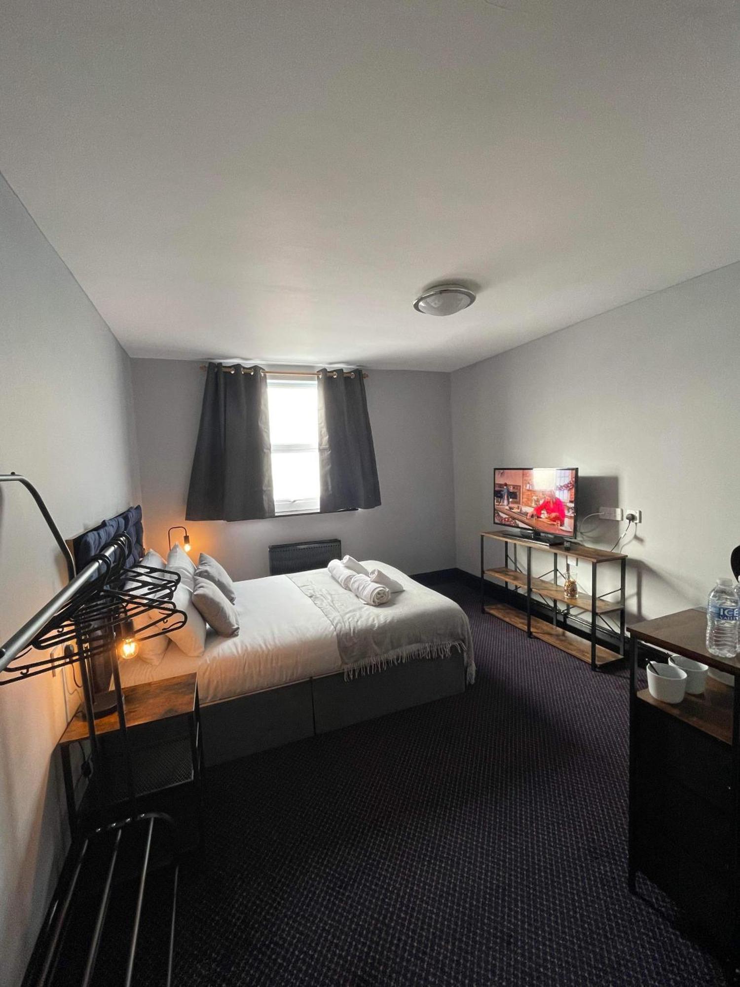 Bay View Rooms At Mentone Hotel Weston-super-Mare Dış mekan fotoğraf