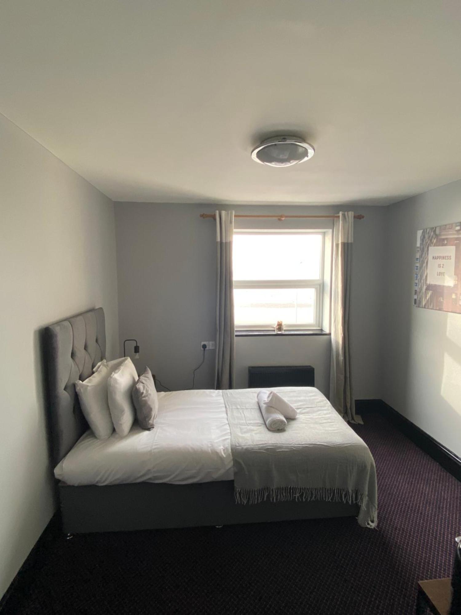 Bay View Rooms At Mentone Hotel Weston-super-Mare Dış mekan fotoğraf