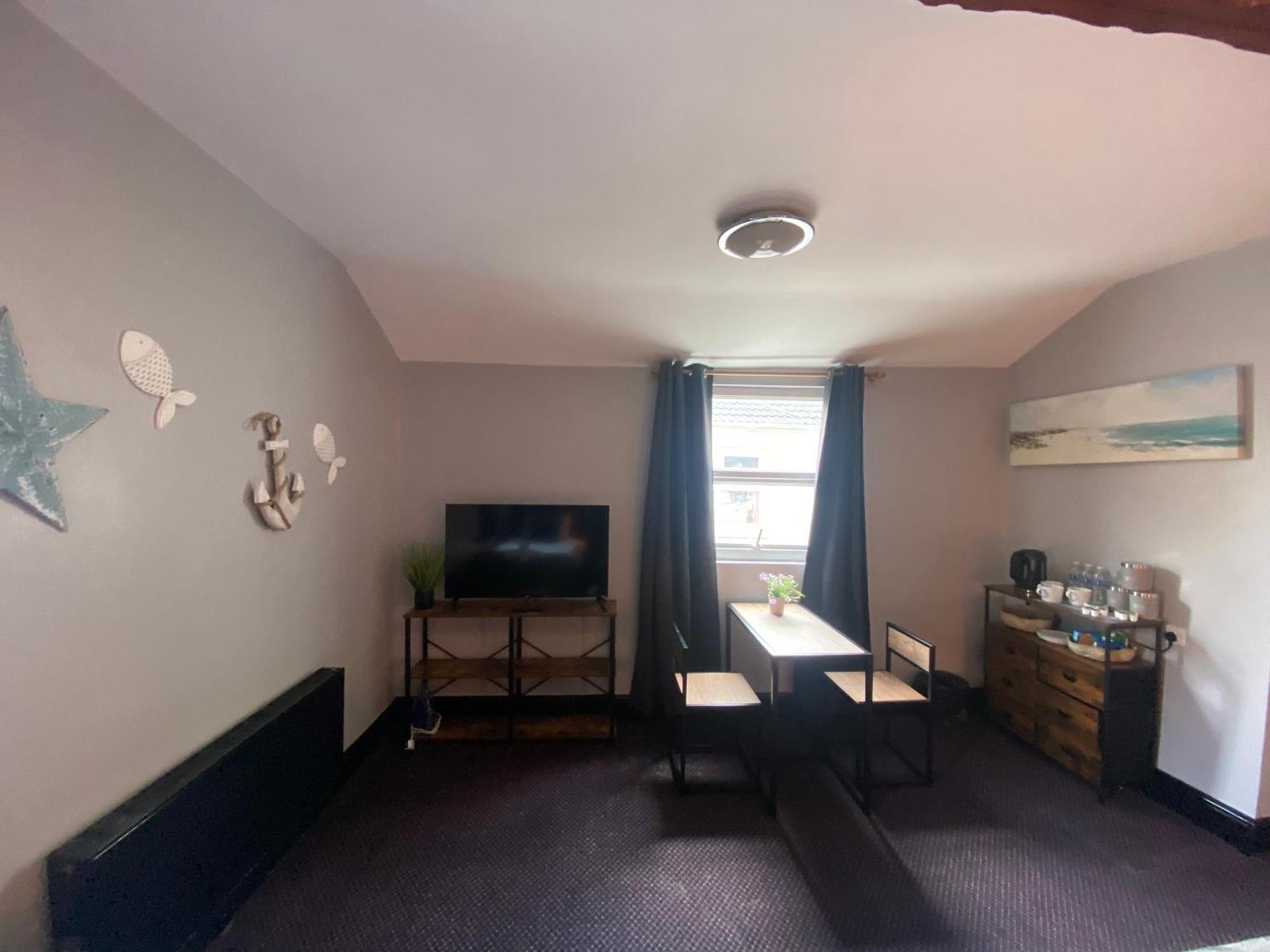 Bay View Rooms At Mentone Hotel Weston-super-Mare Dış mekan fotoğraf